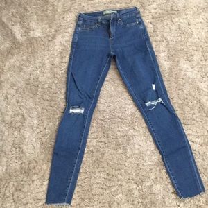 Top shop skinny stretchy ripped Jeans